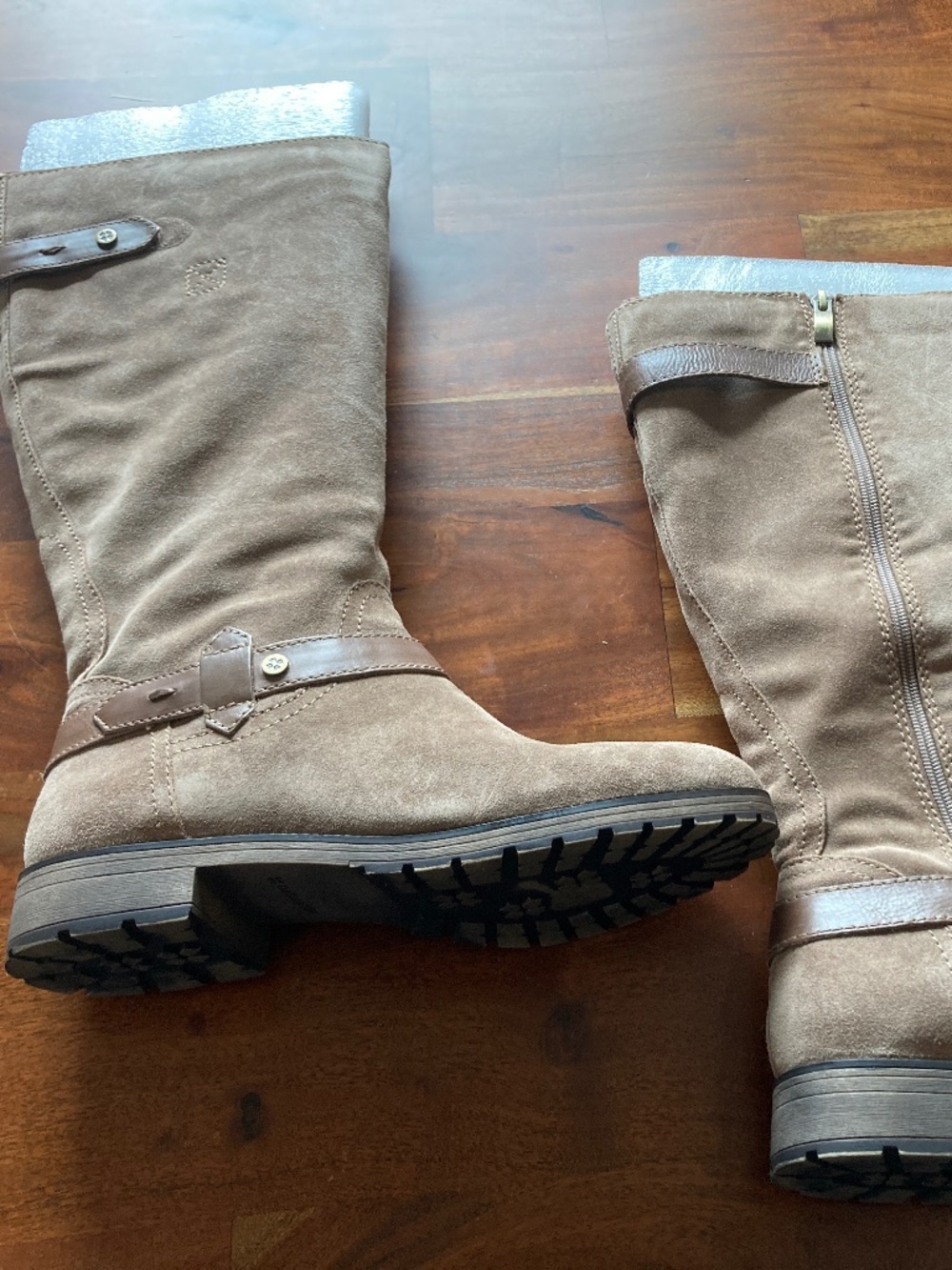 EUC Naturalizer Tanita Taupe Boots Size 11W